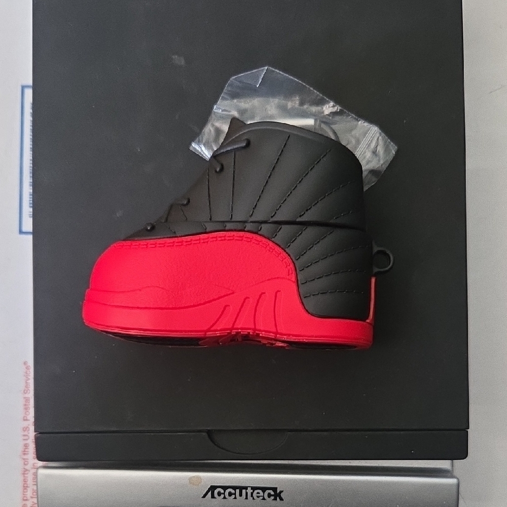 Airpod Pro Case Jordan 12 Retro